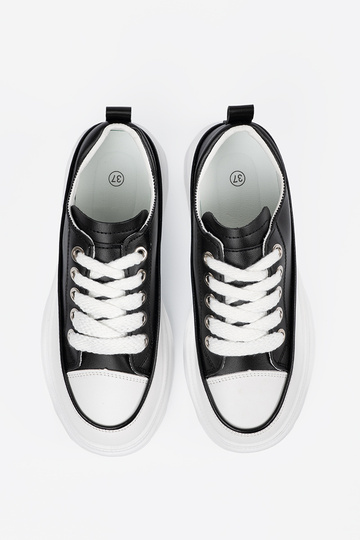 Tênis de lazer preto e... 2