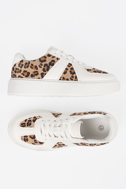 cor branca À modalo de tênis z... cor branca À modalo de tênis z...