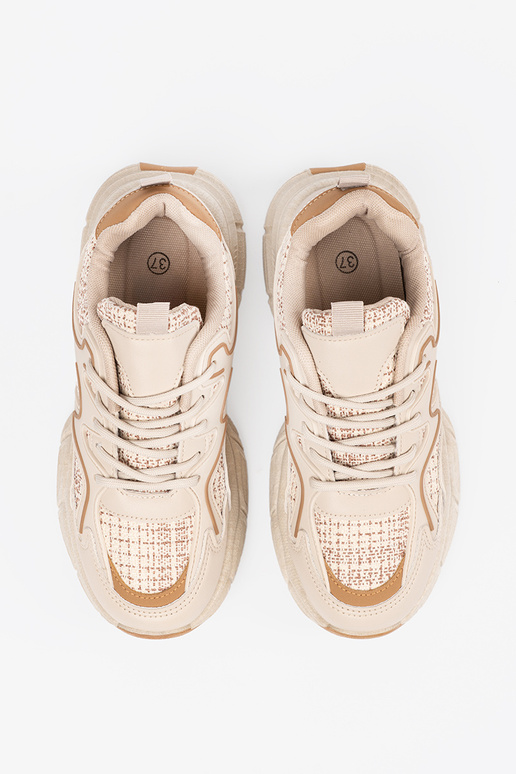 À modalo de tênis brilhantementebege... À modalo de tênis brilhantementebege...