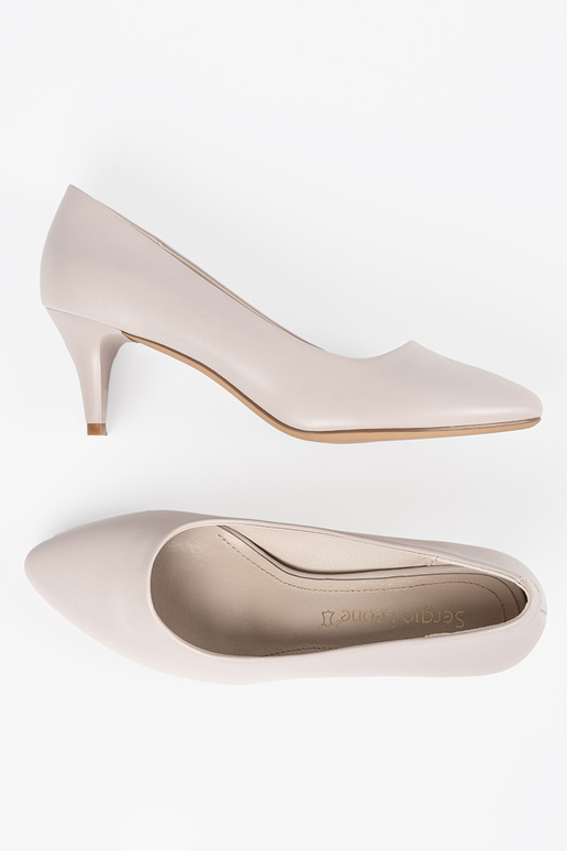 Saltos cinzas, Sergio Leone