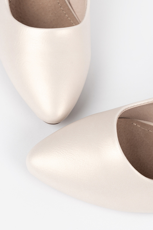 Saltos em tom de marfim, Sergio Leone