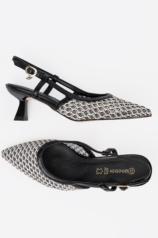 Sapatos de salto alto vazados de...