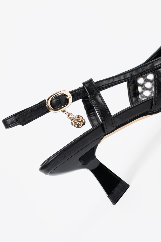 Sapatos de salto alto vazados de...