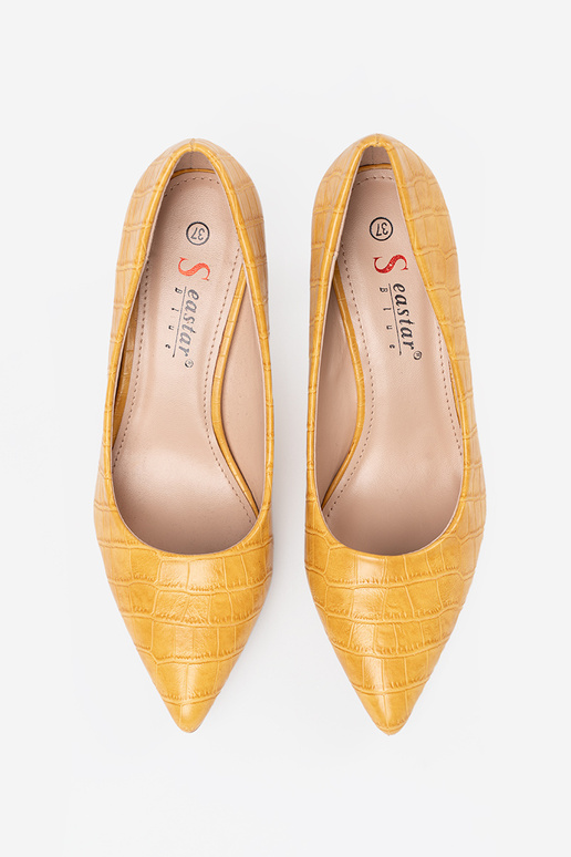 Sapatos de salto alto amarelos... Sapatos de salto alto amarelos...