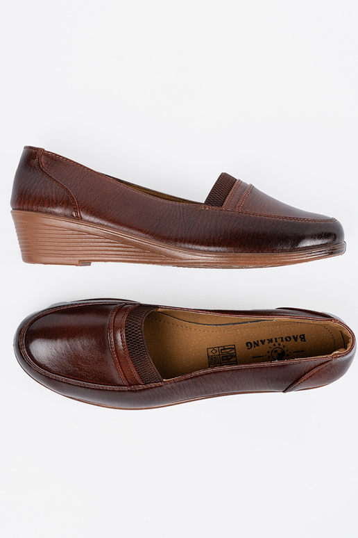 Sapatos com plataforma baixa