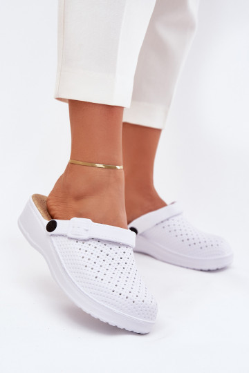 Chinelos leves Chinelos Tamancos Feminino cor branca Faylina 2