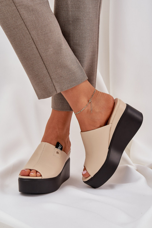 Chinelos com uma plataforma I Koturnie Eko Pele bege Eridoria