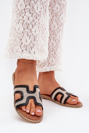 Chinelos femininos com salto largo cor preta Vereya