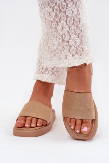 Chinelos femininos com uma plataforma Z de camurça ecológicau bege Jorina 2