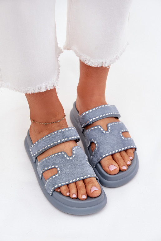 Chinelos femininos Com decoração com uma plataforma cor azul Delyna