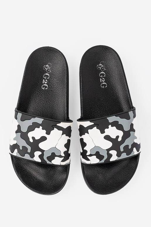 Conveniente cor preta Chinelos em uma sola plana