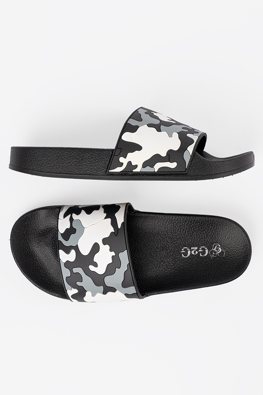 Conveniente cor preta Chinelos em uma sola plana