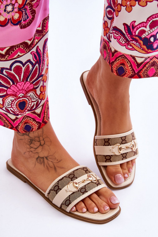 Chinelos planos clássicos bege Tem que serrlene