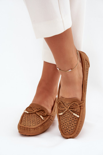 mocassins femininos com elementos abertos I EMiązaniem cor marrom Mirisa
