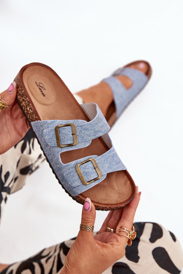 Chinelos femininos em jeans claro com plataforma e fivelas Vesina