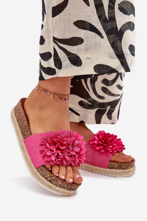 Chinelos femininos com uma plataforma Com decoraçõesi com motivos floraiskami cor rosa Tessara