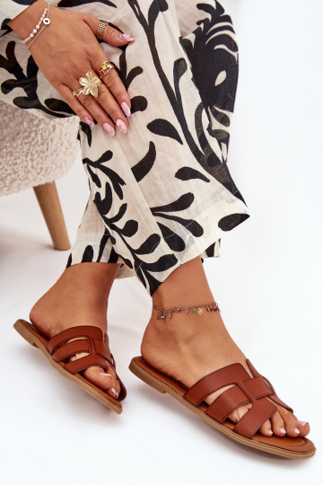 Chinelas marrons femininas com saltos largos Mirona
