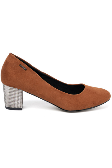 cor marrom salto alto z ozdobnym pratam obcasem 2