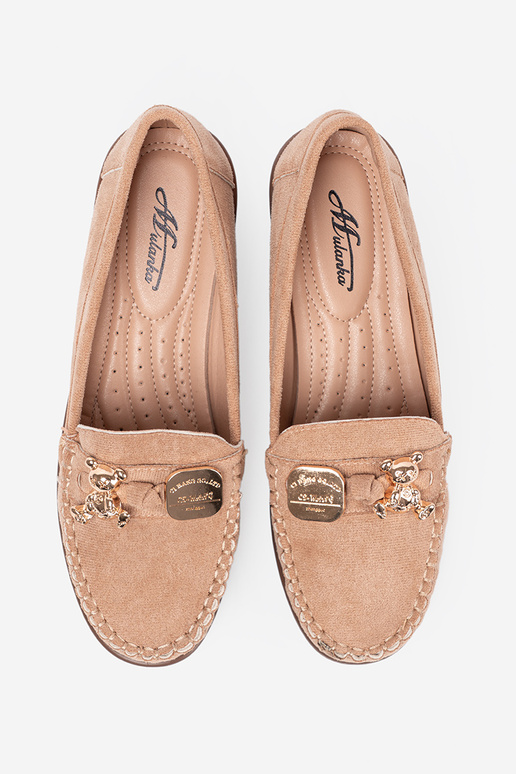 Sapatos femininos z aplikacją misia Sapatos femininos z aplikacją misia