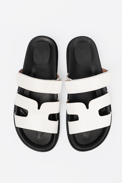 KomfortoParae cor branca Chinelos com uma plataforma