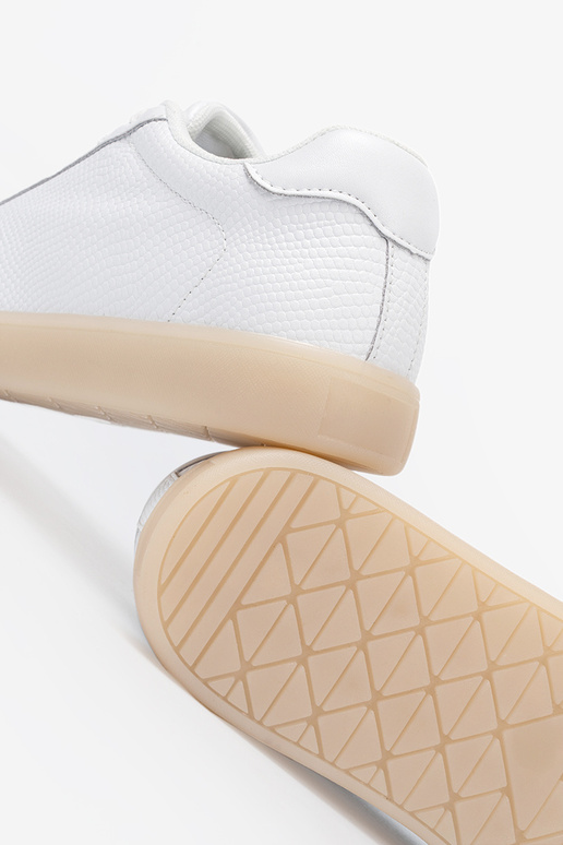 Sapatos casuais femininos cor branca