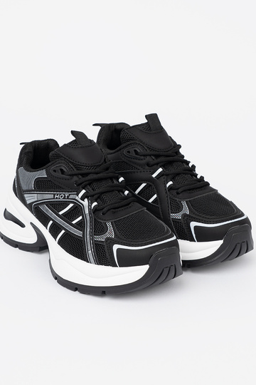 cor preta À modalo de tênis z przeParaieParaną choleParaką i masyParaną białą podeszParaą