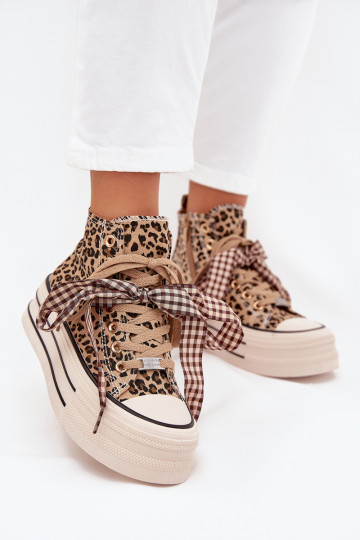 Sapatos de lazer com fitas de amarrar I Zamkiem com uma plataforma com padrões de pele de leopardo Tem que servara