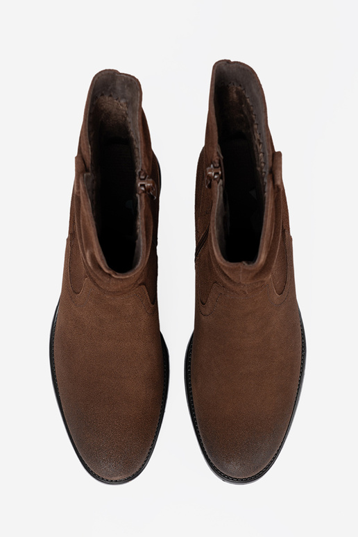 cor marrom pele sapato com top babado Sergio Leone