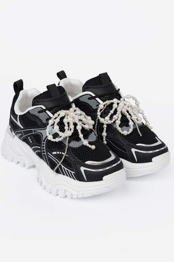 cor preta À modalo de tênis z białą kokardą i koralikami