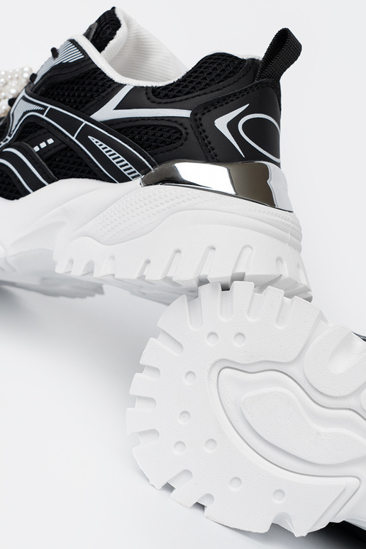 cor preta À modalo de tênis z białą kokardą i koralikami