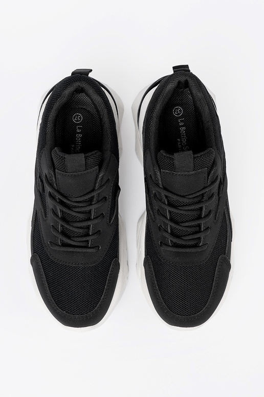 cor preta Esportes À modalo de tênis na grubej cor brancaj podeszParaie