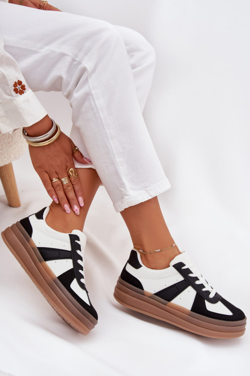 Sneakesy Feminino com uma plataforma Branco-cor preta Sivirae
