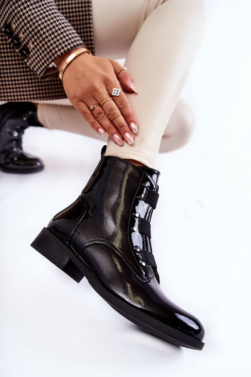 com efeito verniz aquecimento Botas com salto largo cor preta Geira com efeito verniz aquecimento Botas com salto largo cor preta Geira
