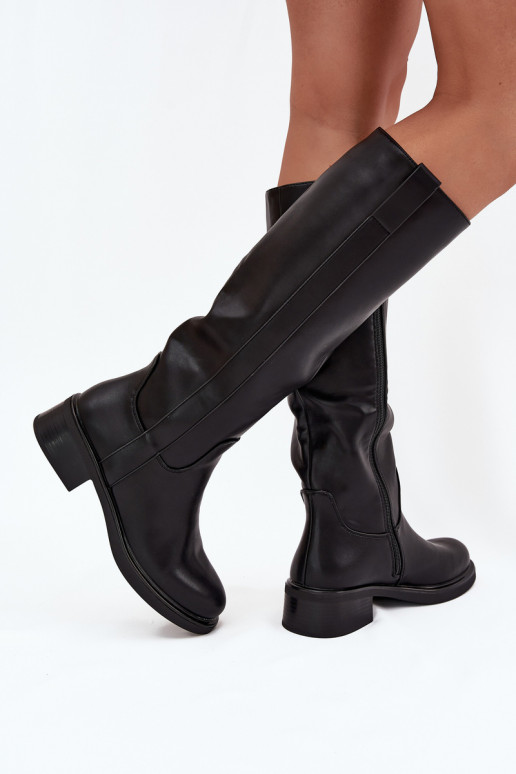 Botas femininas de cano longo com salto baixo, forradas, na cor preta Averna