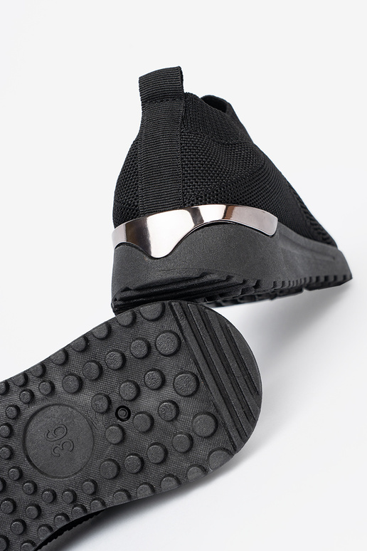 cor preta calçado desportivo slip-on z siateczkoParaą choleParaką