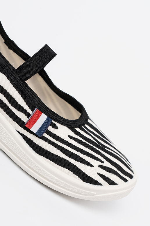 Preto ecor branca a luz sapato fecho z motyParaem zebry