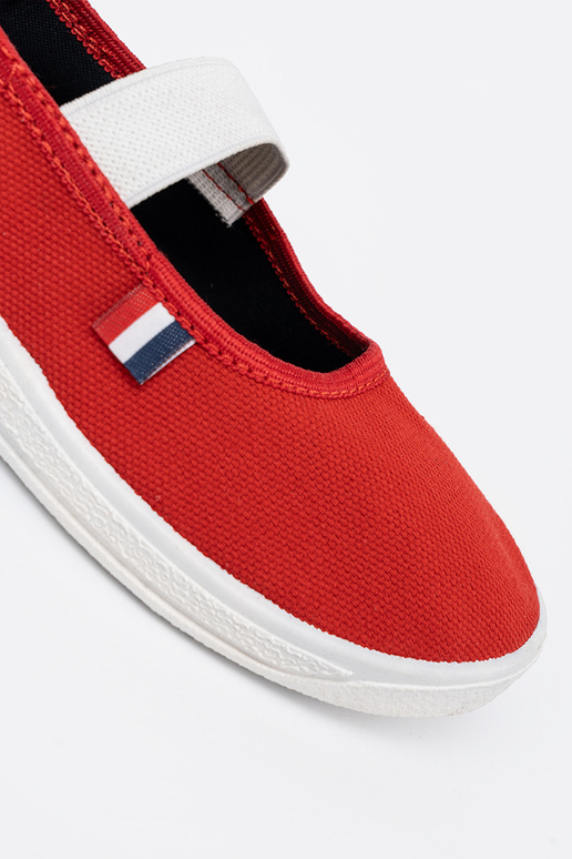 Vermelho sapato z flexívelm paskiem  Vermelho sapato z flexívelm paskiem