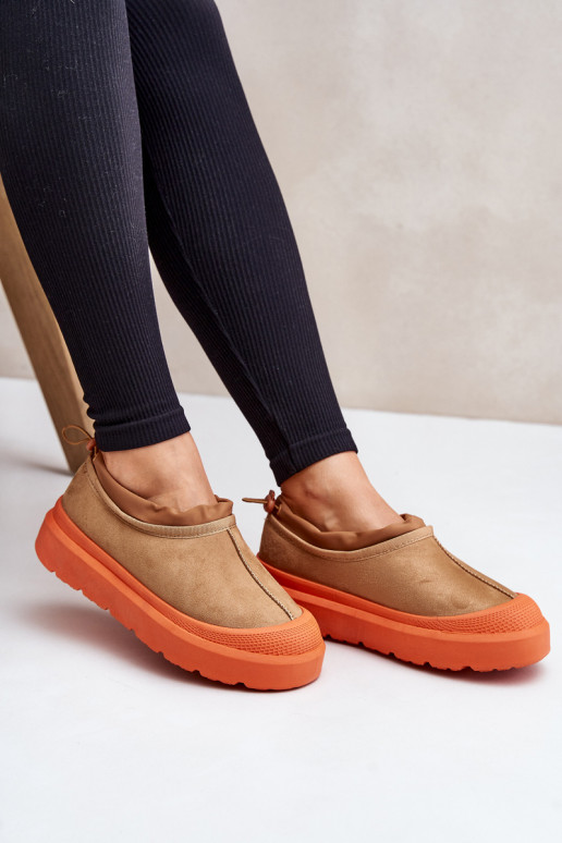 Botas de neve Feminino com uma plataforma Com um top baixo cor marrom Izamine