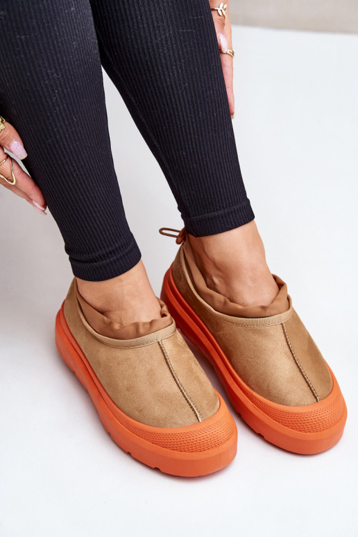 Botas de neve Feminino com uma plataforma Com um top baixo cor marrom Izamine