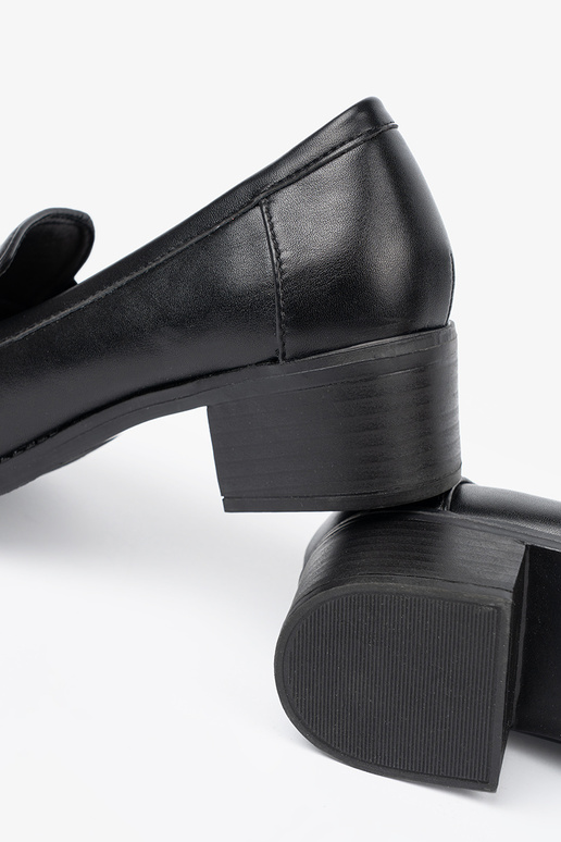 cor preta Sapatos femininos z elegancką sprzączką cor preta Sapatos femininos z elegancką sprzączką