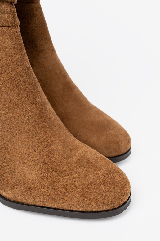 cor caramelo sapato com top babado i obcasem