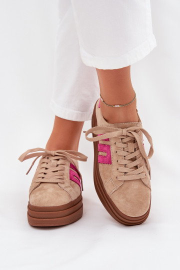 À modalo de tênis Feminino com uma plataformaHabilitadoturalnego de camurçau bege-cor rosa Eldira