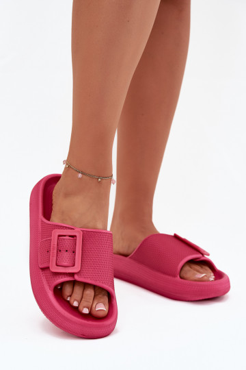 Chinelos femininos leves com plataforma e fivelas Big Star RR274A583 na cor rosa 2