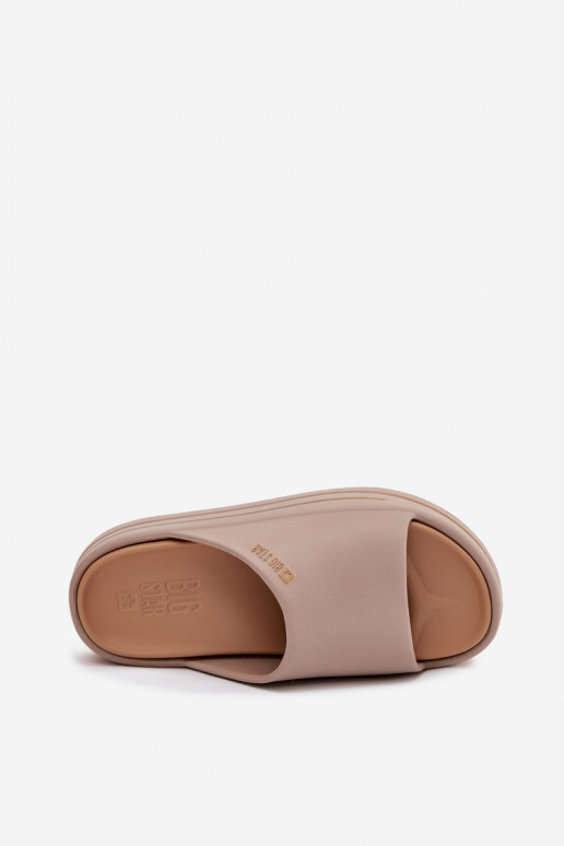 Chinelos femininos com uma plataforma Big Star SS274424 bege