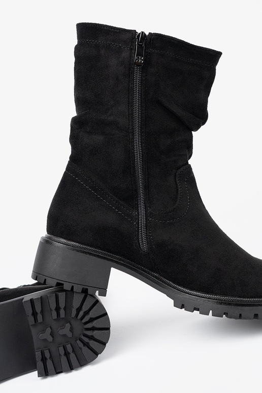 Botas cor preta com top babado i suParaakiem