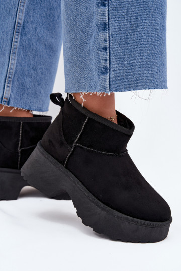 Botas de neve Baixo feminino Um modelo atraente aquecimento com pelo por dentro cor preta Tem que servelle