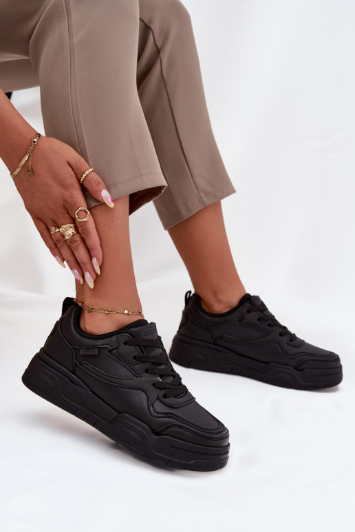 À modalo de tênis Feminino com uma plataforma Big Star SS274589 HI-POLY SYSTEM cor preta