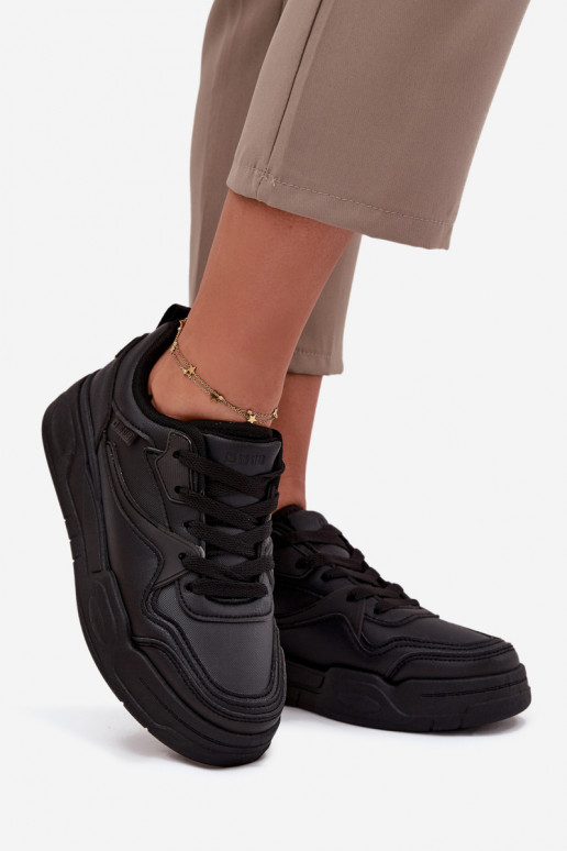 À modalo de tênis Feminino com uma plataforma Big Star SS274589 HI-POLY SYSTEM cor preta