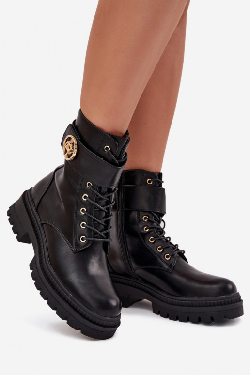 Botins de trabalho Feminino Ze cor douradam Detalem aquecimento cor preta Fiorena Botins de trabalho Feminino Ze cor douradam Detalem aquecimento cor preta Fiorena
