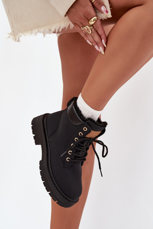 sapato Feminino aquecimento com pelo por dentro Casal o castelo cor preta Tharika sapato Feminino aquecimento com pelo por dentro Casal o castelo cor preta Tharika